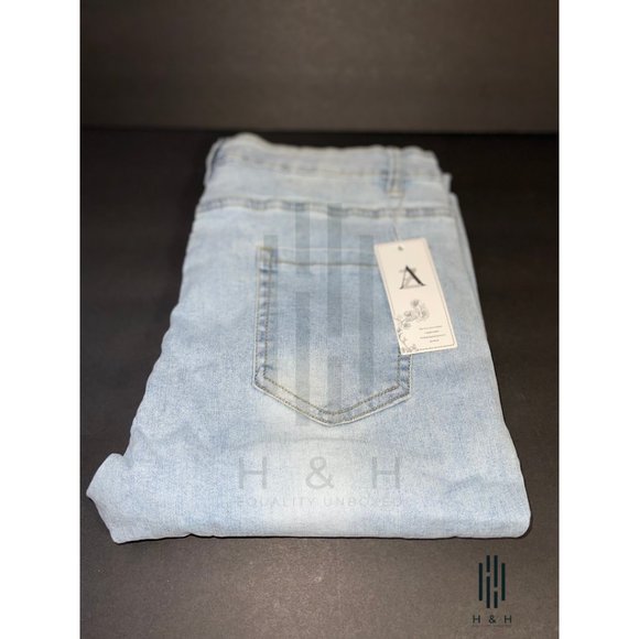 Stretch Blue Jeans - Picture 1 of 2